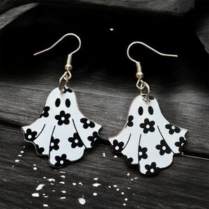 Halloween Acrylic Earrings!